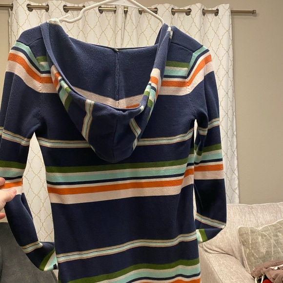 Roxy knit hoodie with pockets. Great condition size small - Picture 3 of 3